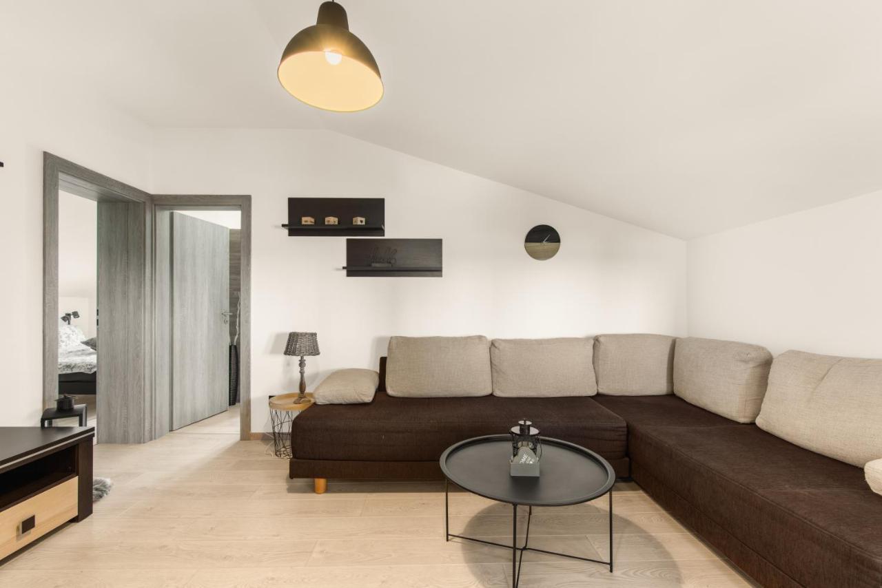 Apartman Dobrec Poreč Exterior foto