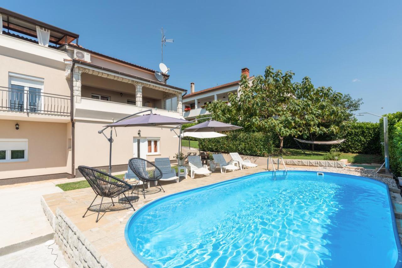 Apartman Dobrec Poreč Exterior foto